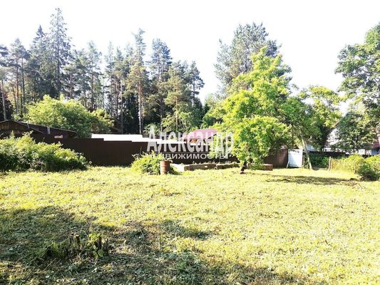 Объект по адресу Ленинградская обл, Приозерский р-н, Сосново п, Комсомольская ул