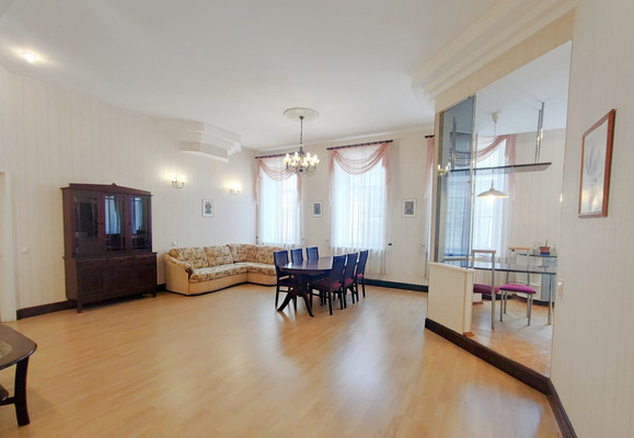 Объект по адресу Санкт-Петербург г, Рубинштейна ул, д. 11