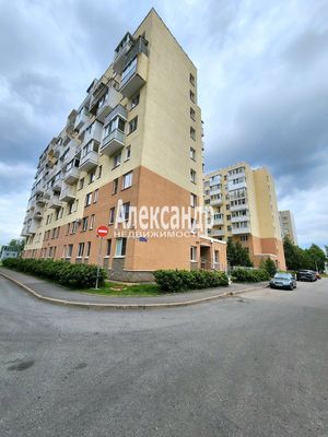 Фото квартиры по адресу Ленинградская обл, Киришский р-н, Декабристов Бестужевых ул, д. 18