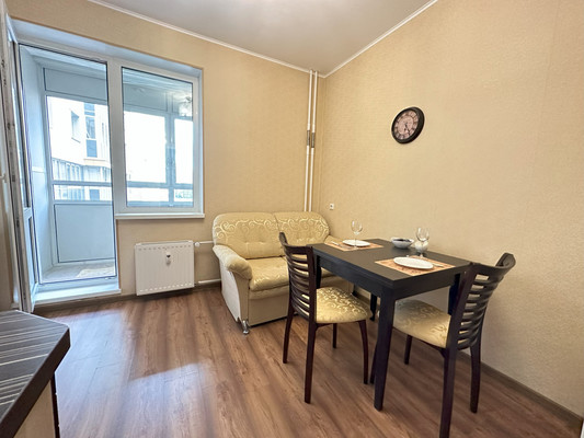 Фото квартиры по адресу Санкт-Петербург г, Дунайский пр-кт, д. 7к7