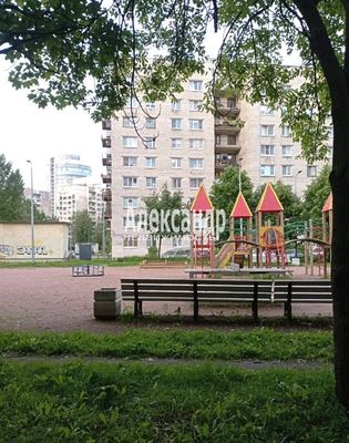 Объект по адресу Санкт-Петербург г, Нахимова ул, д. 1