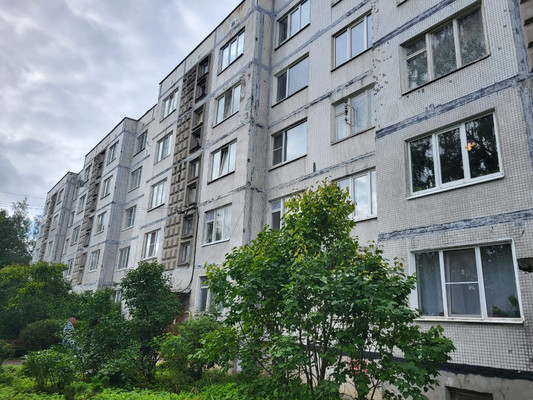 Объект по адресу Ленинградская обл, Гатчинский р-н, Высокоключевой п, Большой пр-кт, д. 37