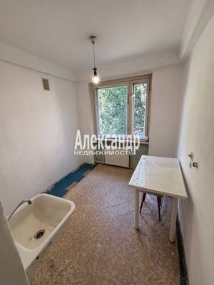 Объект по адресу Санкт-Петербург, Луначарского пр-кт, 42к2 