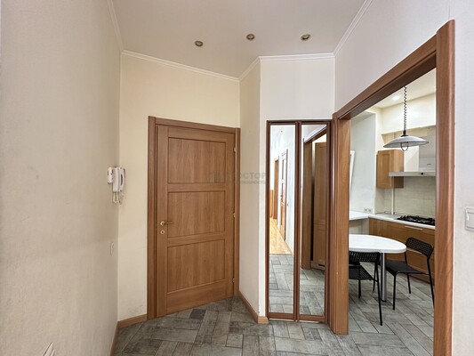 Объект по адресу Москва, Козихинский М. пер, 10с2 