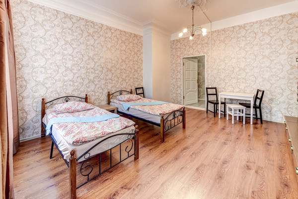 Фото квартиры по адресу Санкт-Петербург, Невский пр-кт, 45/2 