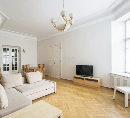 Объект по адресу Москва г, Жуковского ул, д. 5