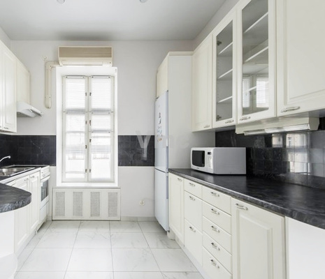 Объект по адресу Москва г, Жуковского ул, д. 5