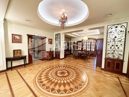 Объект по адресу Москва, 1-й Неопалимовский пер, 8 