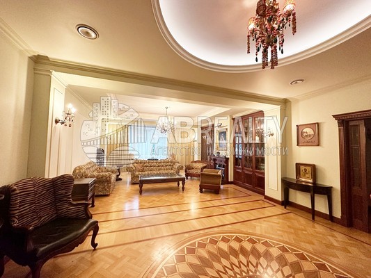 Объект по адресу Москва, 1-й Неопалимовский пер, 8 