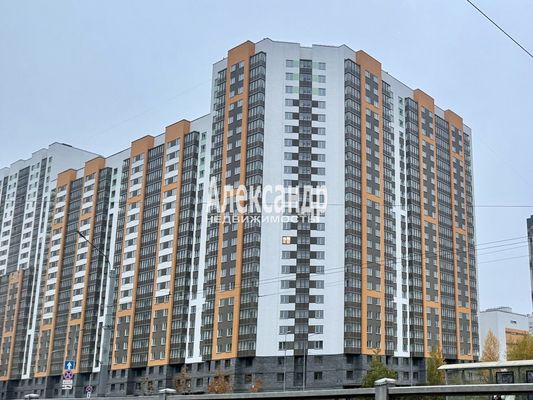 Фото квартиры по адресу Санкт-Петербург, Ленинский пр-кт, 68 