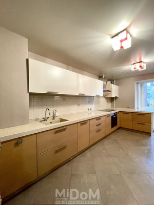 Объект по адресу Санкт-Петербург, Металлистов пр-кт, 15 