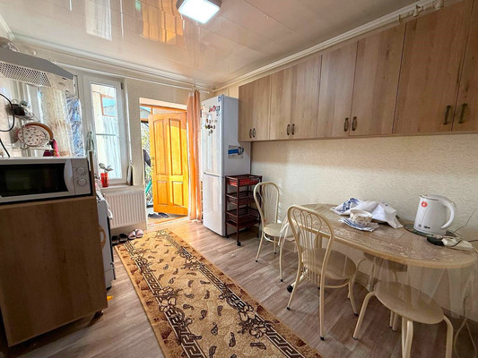 Фото квартиры по адресу Краснодарский край, Апшеронский р-н, Нефтегорск пгт, Советская ул, д. 62