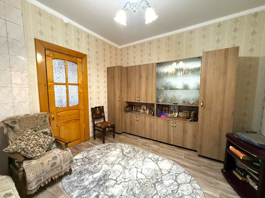 Фото квартиры по адресу Краснодарский край, Апшеронский р-н, Нефтегорск пгт, Советская ул, д. 62