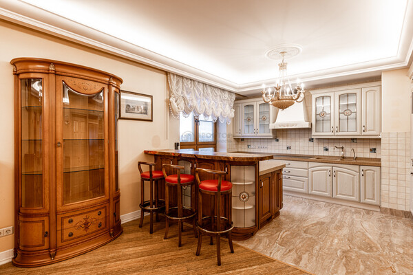 Объект по адресу Москва г, Кастанаевская ул, д. 24