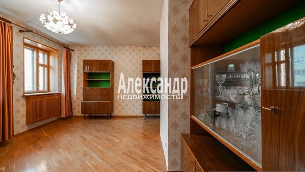 Фото квартиры по адресу Санкт-Петербург, Хлопина ул, 7к3 