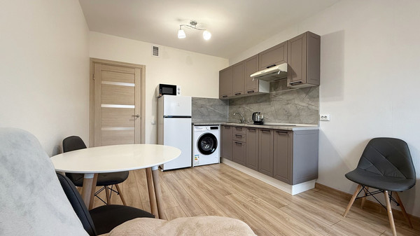 Фото квартиры по адресу Санкт-Петербург г, Орлово-Денисовский пр-кт, д. 15к1