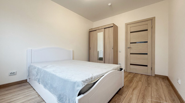 Фото квартиры по адресу Санкт-Петербург г, Орлово-Денисовский пр-кт, д. 15к1