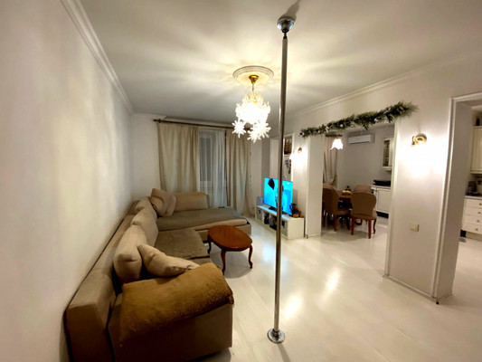 Фото квартиры по адресу Санкт-Петербург, Культуры пр-кт, 25к4 