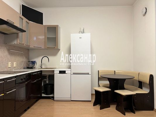 Фото квартиры по адресу Санкт-Петербург г, Арцеуловская ал., д. 23к1