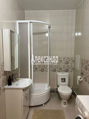 Фото квартиры по адресу Санкт-Петербург г, Арцеуловская ал., д. 23к1