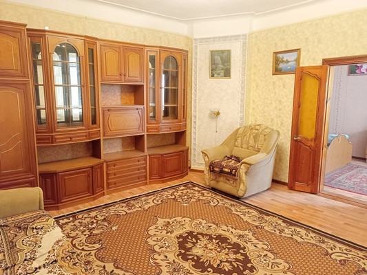 Фото квартиры по адресу Краснодарский край, Гулькевичский р-н, Гирей пгт, Красная ул, д. 8