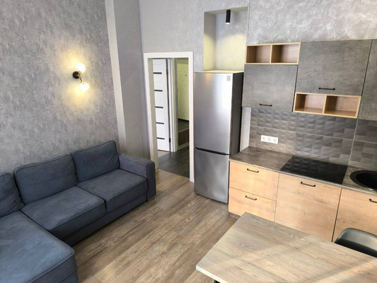 Фото квартиры по адресу Москва, Революции ул, 52 