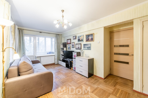 Фото квартиры по адресу Санкт-Петербург, Карпинского ул, 38к7 