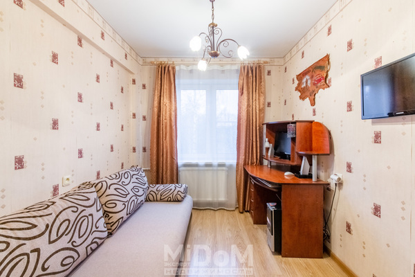 Фото квартиры по адресу Санкт-Петербург, Карпинского ул, 38к7 
