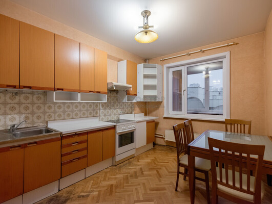 Объект по адресу Москва г, Калужская пл, д. 1к1