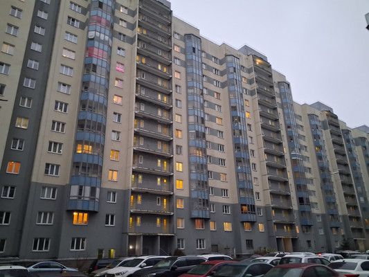 Фото квартиры по адресу Санкт-Петербург г, Маршала Казакова ул, д. 68А