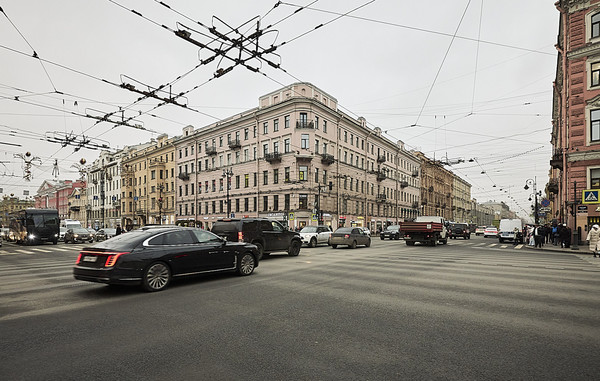 Фото квартиры по адресу Санкт-Петербург, Невский пр-кт, 74 