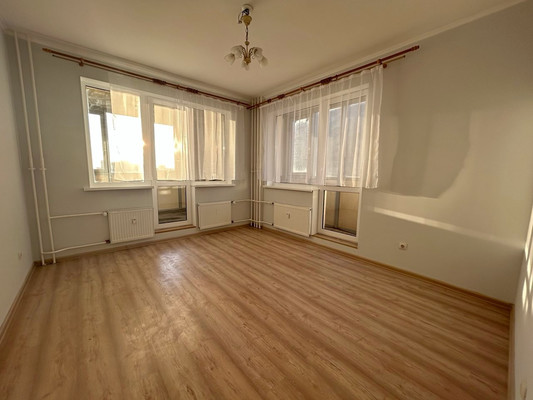 Фото квартиры по адресу Ленинградская обл, Всеволожский р-н, Охтинская аллея, д. 8