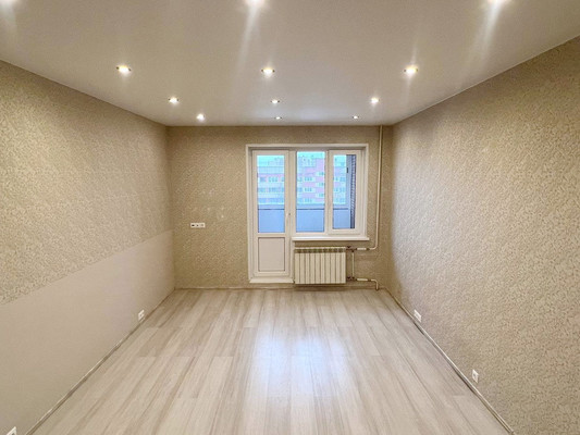 Фото квартиры по адресу Санкт-Петербург, Кузнецова пр-кт, 21А 