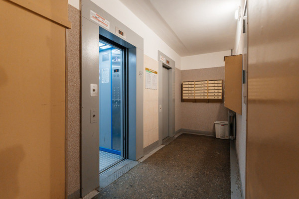 Фото квартиры по адресу Санкт-Петербург, Ленская ул, 13 