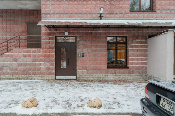 Фото квартиры по адресу Санкт-Петербург, Карташихина ул, 5 