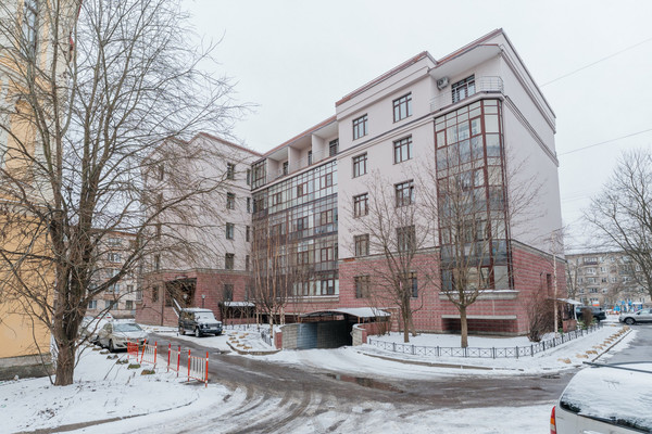 Фото квартиры по адресу Санкт-Петербург, Карташихина ул, 5 