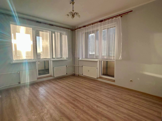 Объект по адресу Ленинградская обл, Всеволожский р-н, Охтинская аллея, д. 8