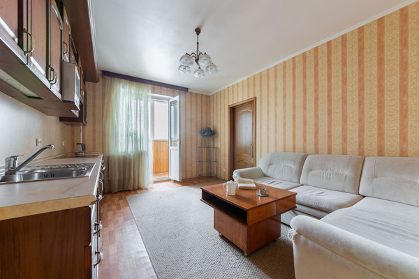 Фото квартиры по адресу Санкт-Петербург г, Авиаконструкторов пр-кт, д. 42к3