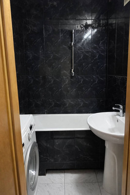 Фото квартиры по адресу Москва, Южная ул, 10 