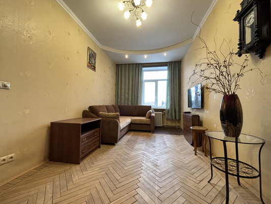 Объект по адресу Санкт-Петербург, Среднеохтинский пр-кт, 4 