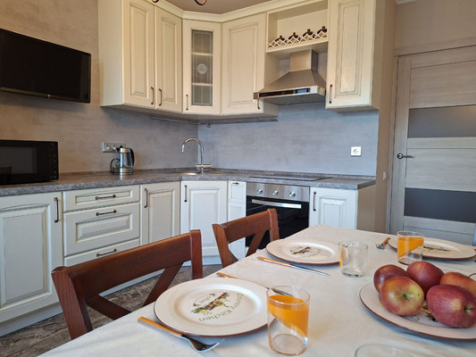 Фото квартиры по адресу Ленинградская обл, Ломоносовский р-н, Новогорелово п, Десантника Вадима Чугунова б-р, д. 10/6