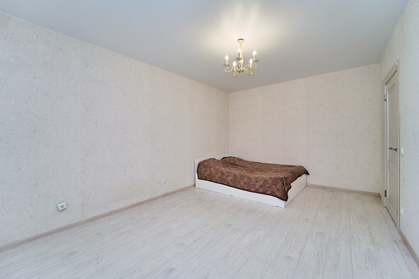 Фото квартиры по адресу Краснодарский край, им. Героя Советского Союза Якова Кобзаря ул, д. 9