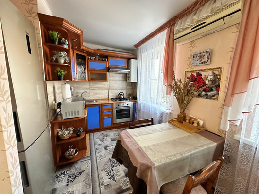 Фото квартиры по адресу Краснодарский край, Тихорецкий р-н, Октябрьская ул, д. 6