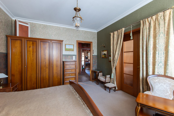 Фото квартиры по адресу Санкт-Петербург, Кронверкский пр-кт, 65А 