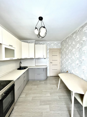 Фото квартиры по адресу Московская обл, Кузнечики мкр, Генерала Стрельбицкого ул, д. 13