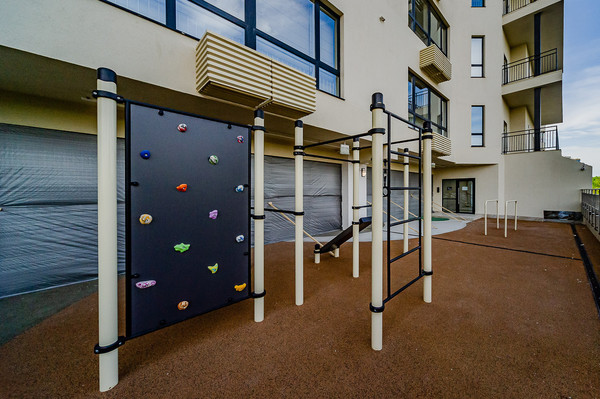 Объект по адресу Москва, им. 40-летия Победы ул, 33 