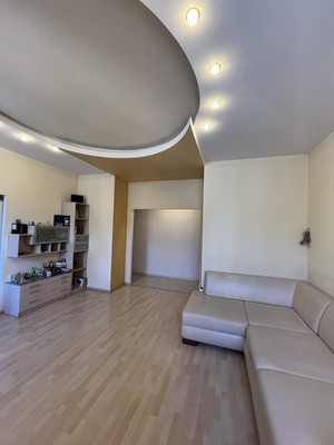 Фото квартиры по адресу Санкт-Петербург, Лиговский пр-кт, 87В 