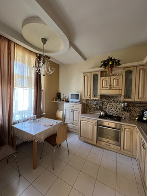 Фото квартиры по адресу Санкт-Петербург, Лиговский пр-кт, 87В 