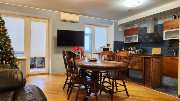 Фото квартиры по адресу Санкт-Петербург г, Савушкина ул, д. 140