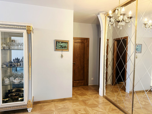 Фото квартиры по адресу Санкт-Петербург г, Ворошилова ул, д. 25А